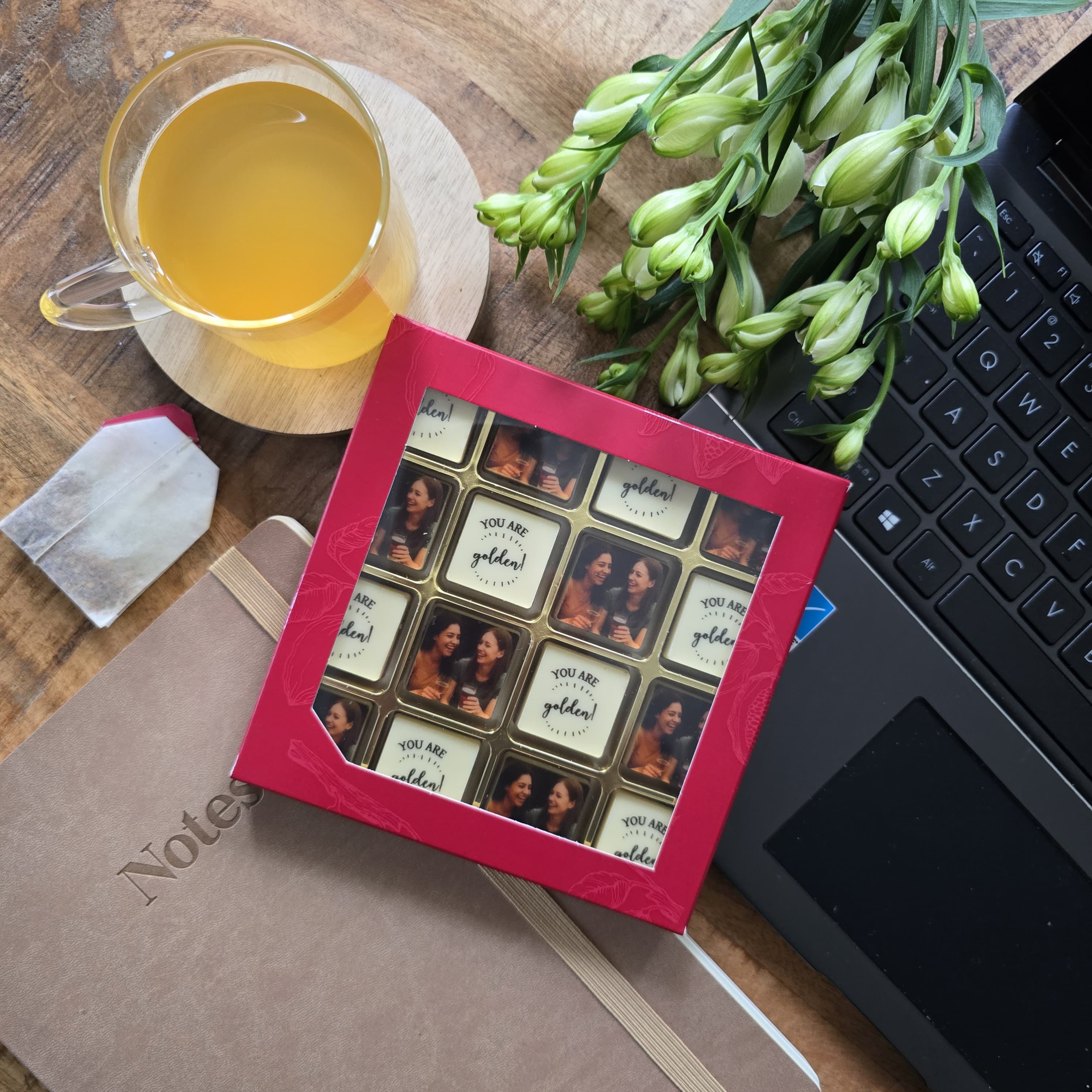 Chocoladeblokjes 16 | melk/wit | geschenkdoos | eigen logo | 176g