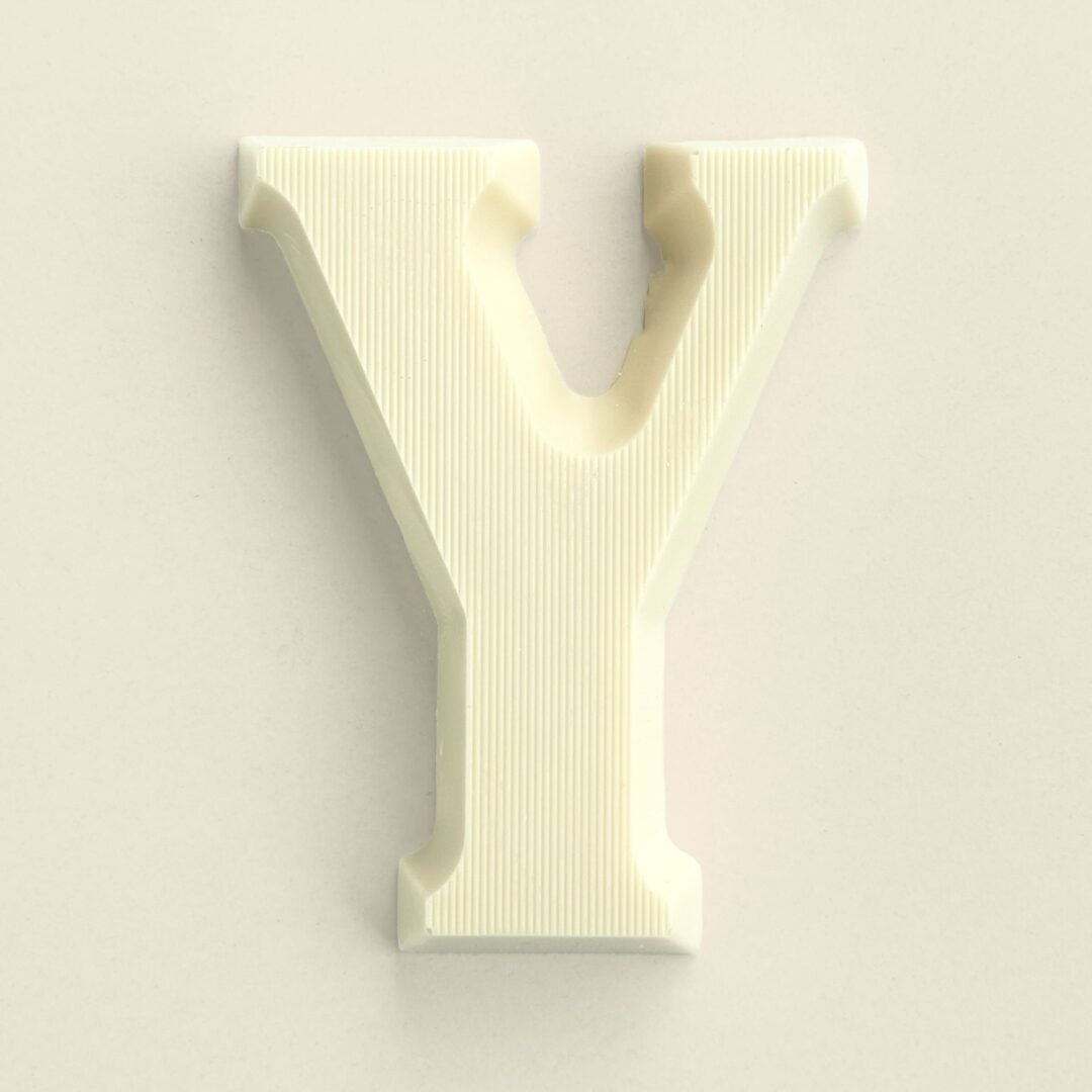 Chocoladeletter Y Wit