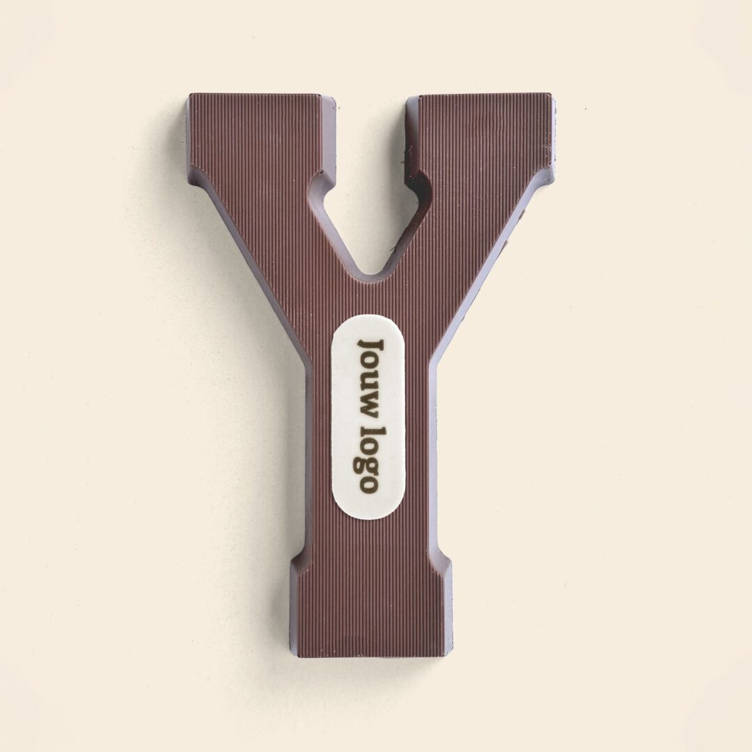 Chocoladeletter Eigen Logo Y Melk