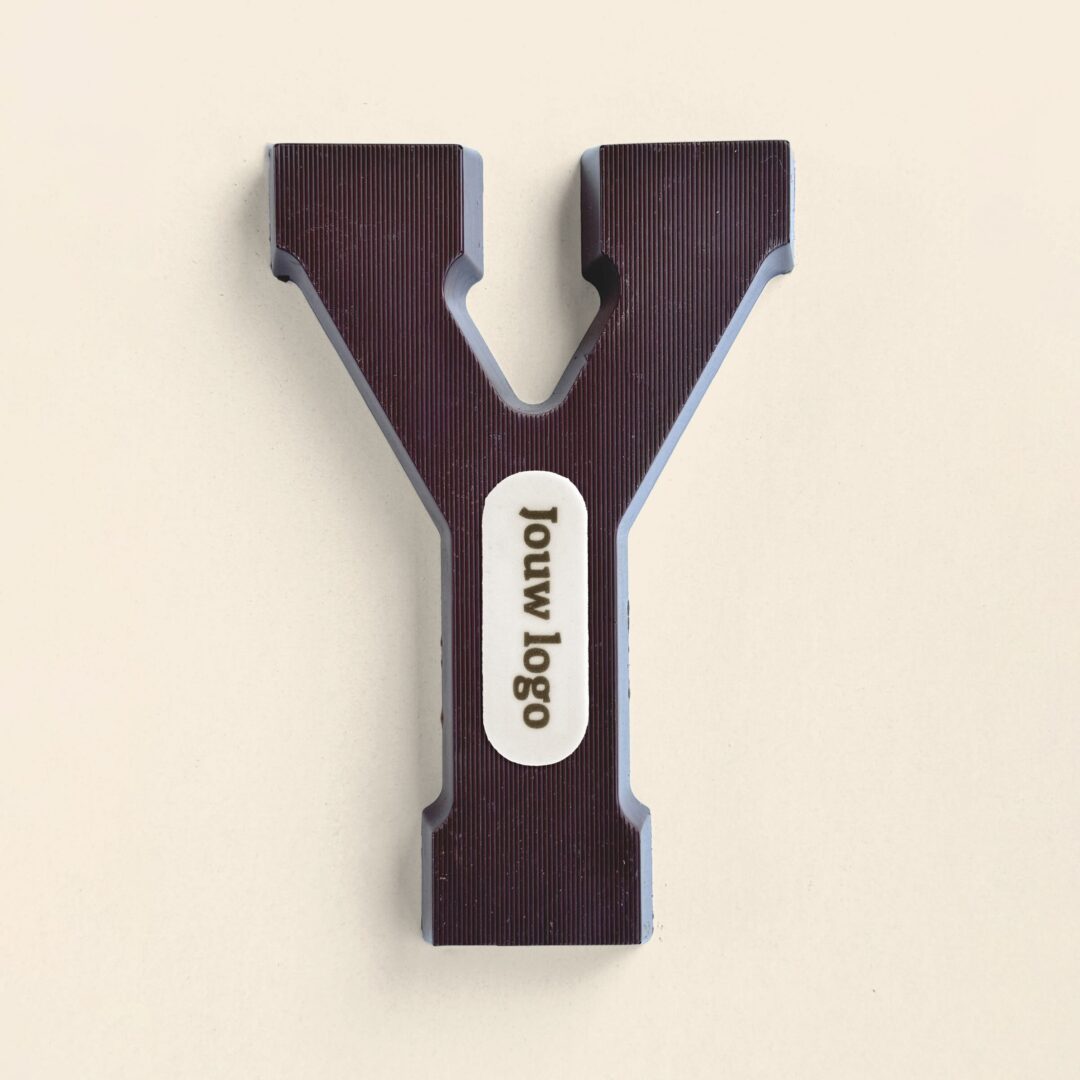 Chocoladeletter Eigen Logo Y Puur